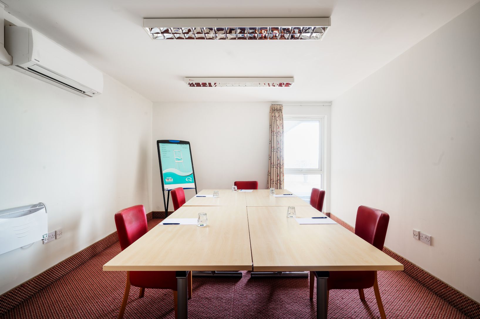 Holiday Inn Express Shrewsbury 4