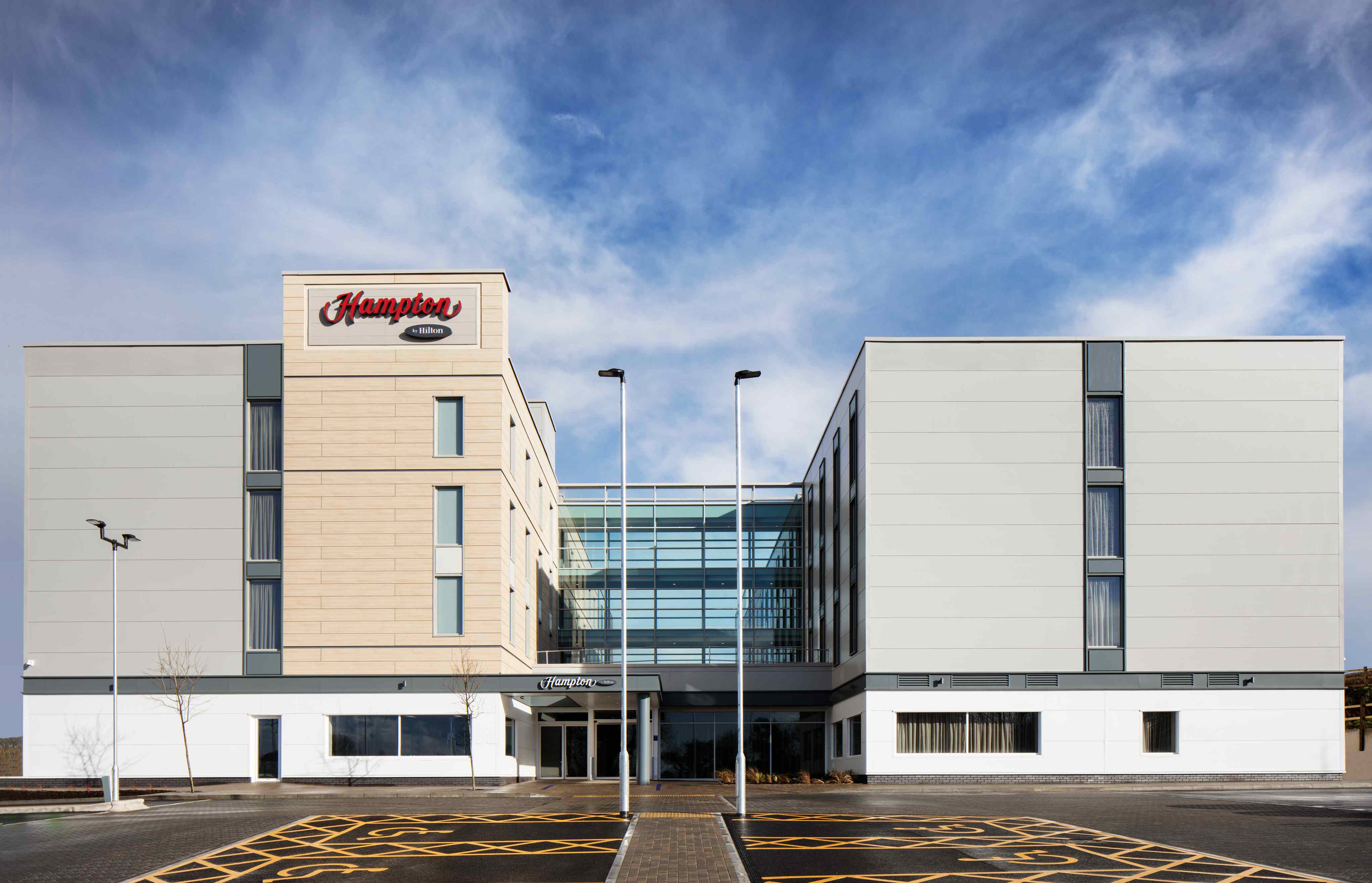 Hampton by Hilton Bristol Airport 5
