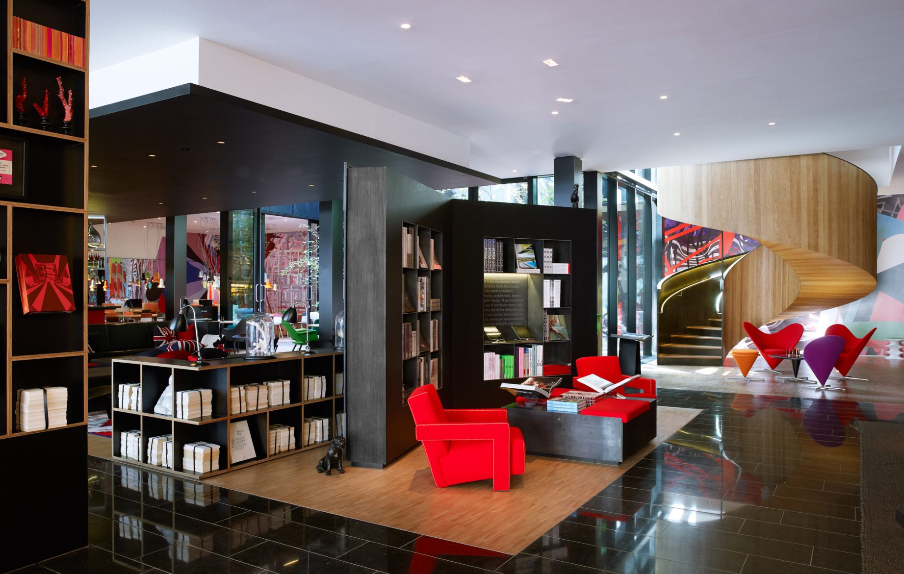 citizenM London Bankside hotel free coworking