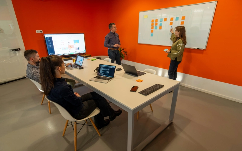 The Future of Smart Meeting Rooms and Workspace Analytics