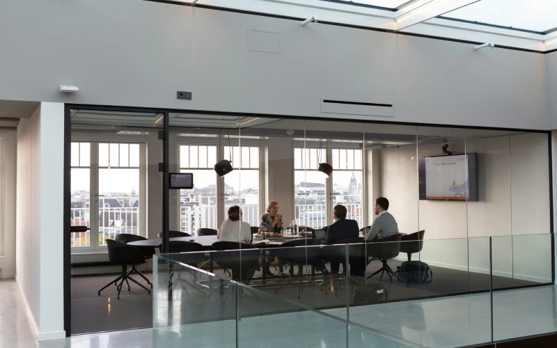 Why Choose Othership for Meeting Room Display Solutions