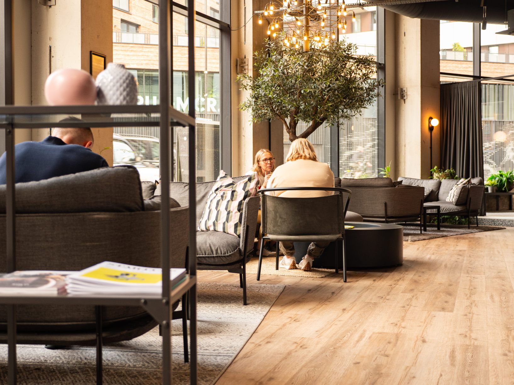 COLONY Piccadilly 4