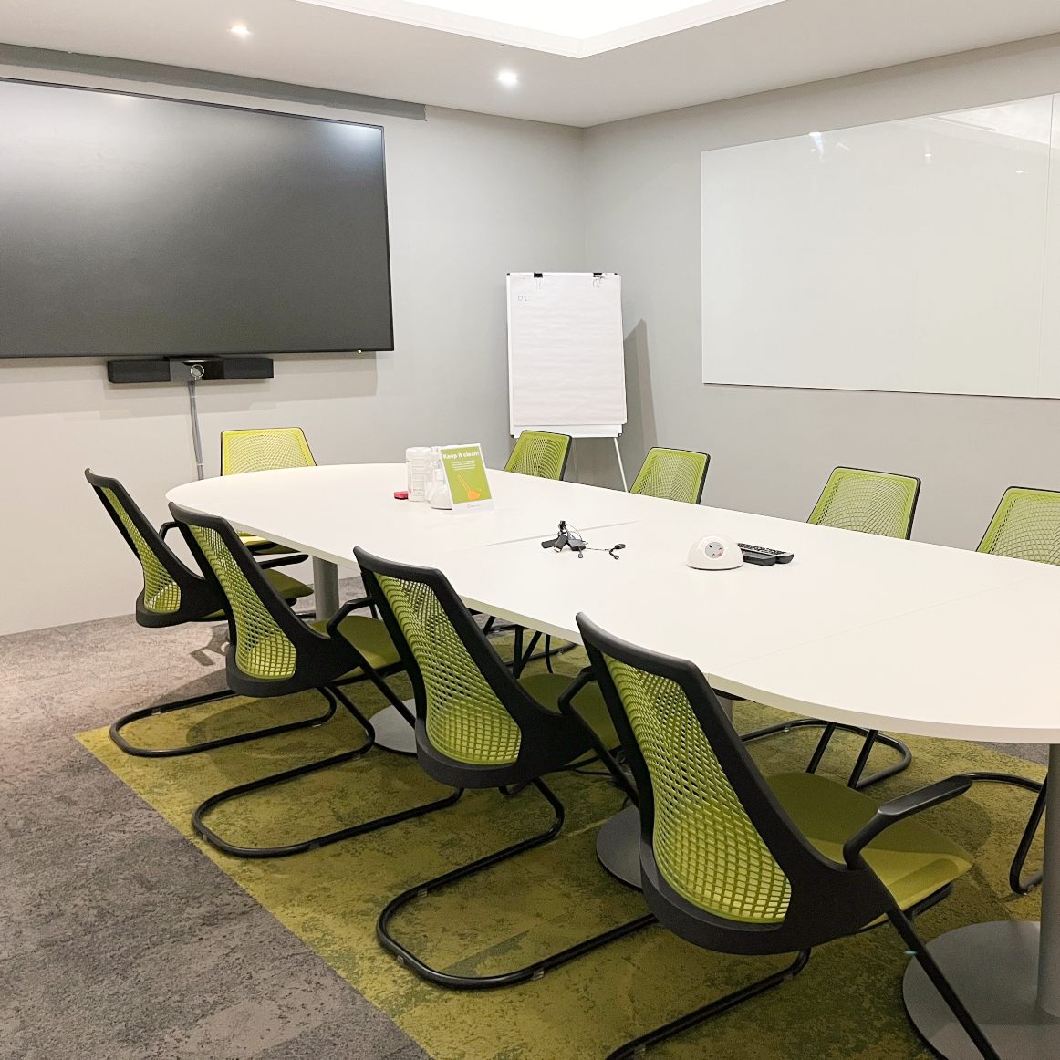IDEALondon  Meeting Room Product Image