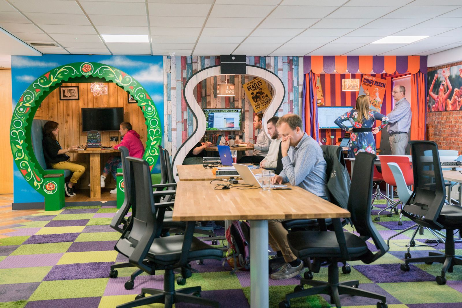 DeskLodge House — workspace in Bristol
